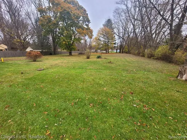 Kalamazoo, MI 49004 1402,5154 Beverly Avenue