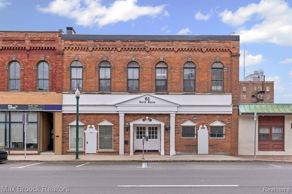 61 N HURON Street, Ypsilanti, MI 48197 2675