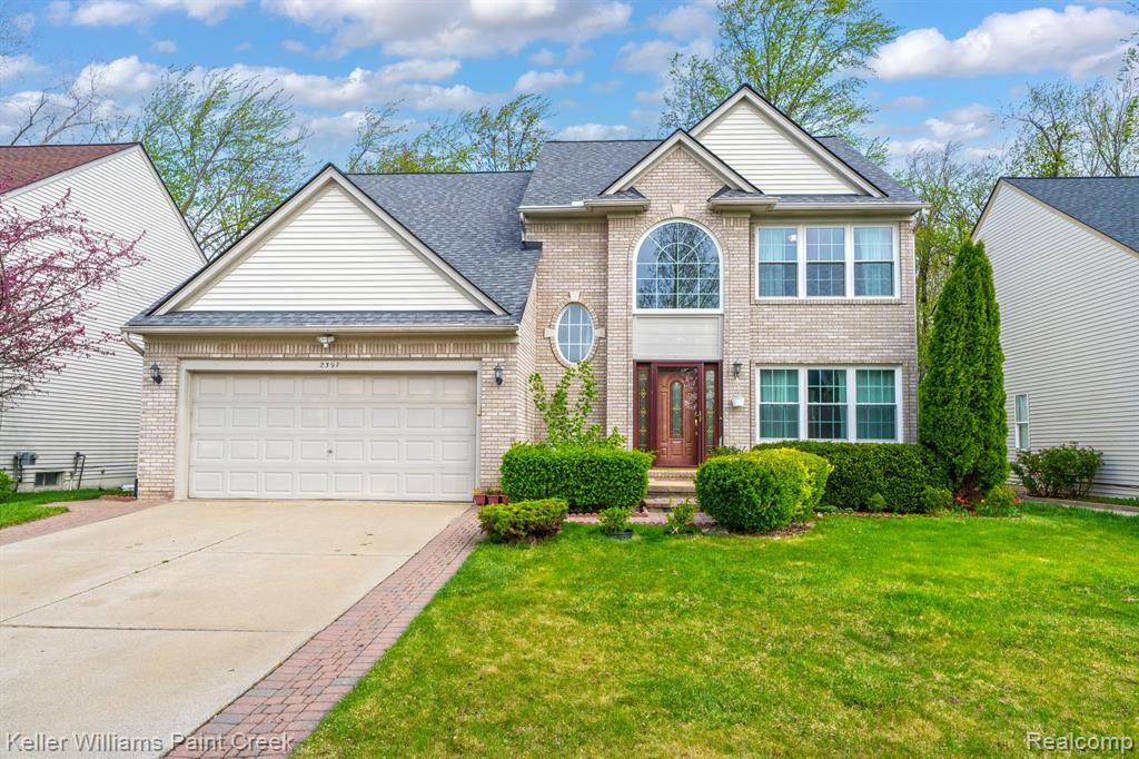 Troy, MI 48083 6424,2397 CEDAR KNOLL Drive