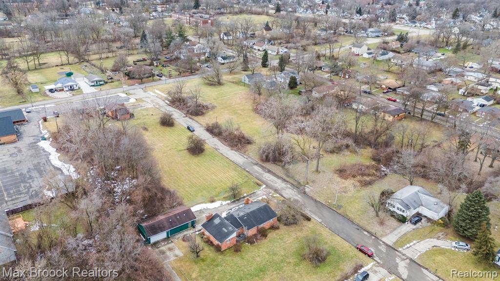 Pontiac, MI 48342 2502,110 N ASTOR Street