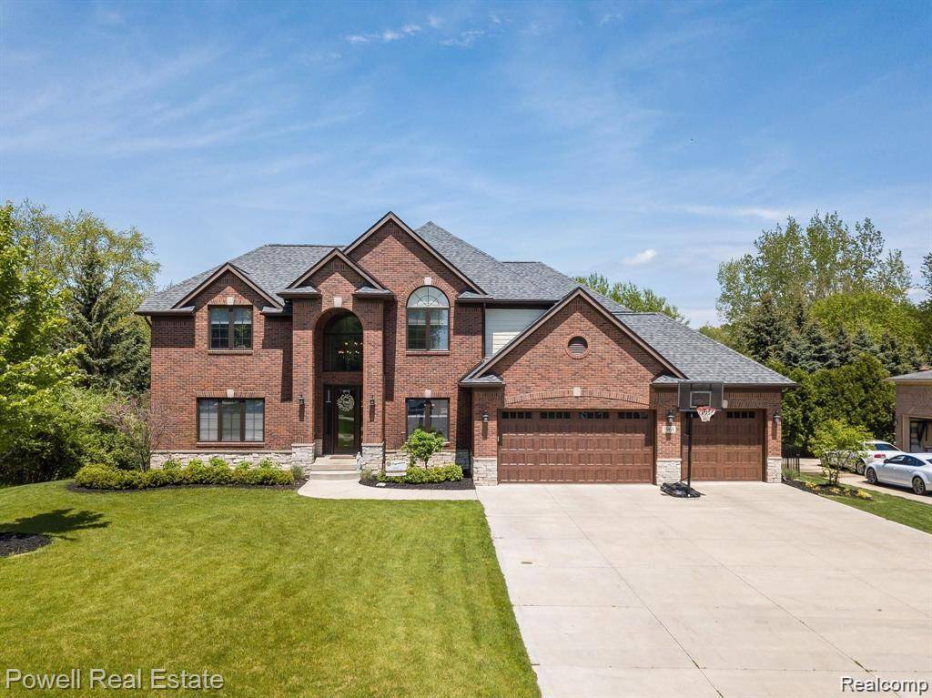 1968 MAPLEWOOD Avenue, Bloomfield Hills, MI 48302 0209