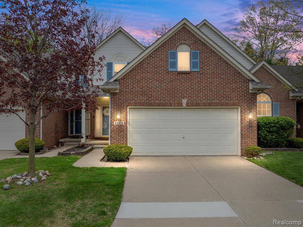 22875 COACHLIGHT Circle, Taylor, MI 48180 6382