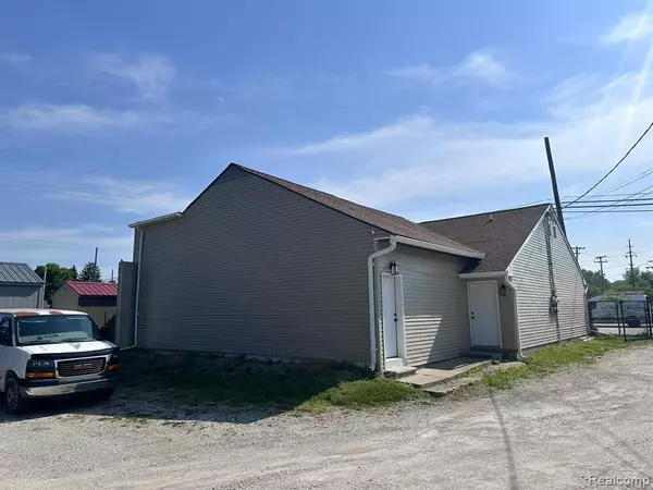 Yale, MI 48097 2840,113 N MAIN Street