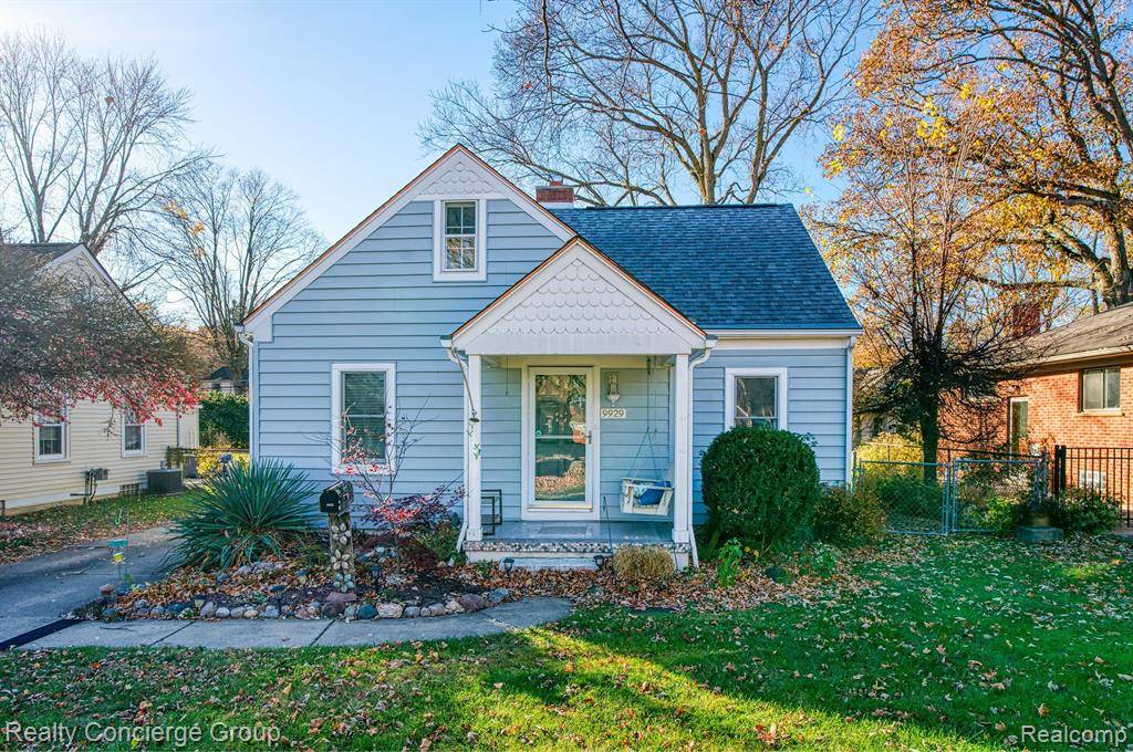 9929 ARDEN Street, Livonia, MI 48150 2836