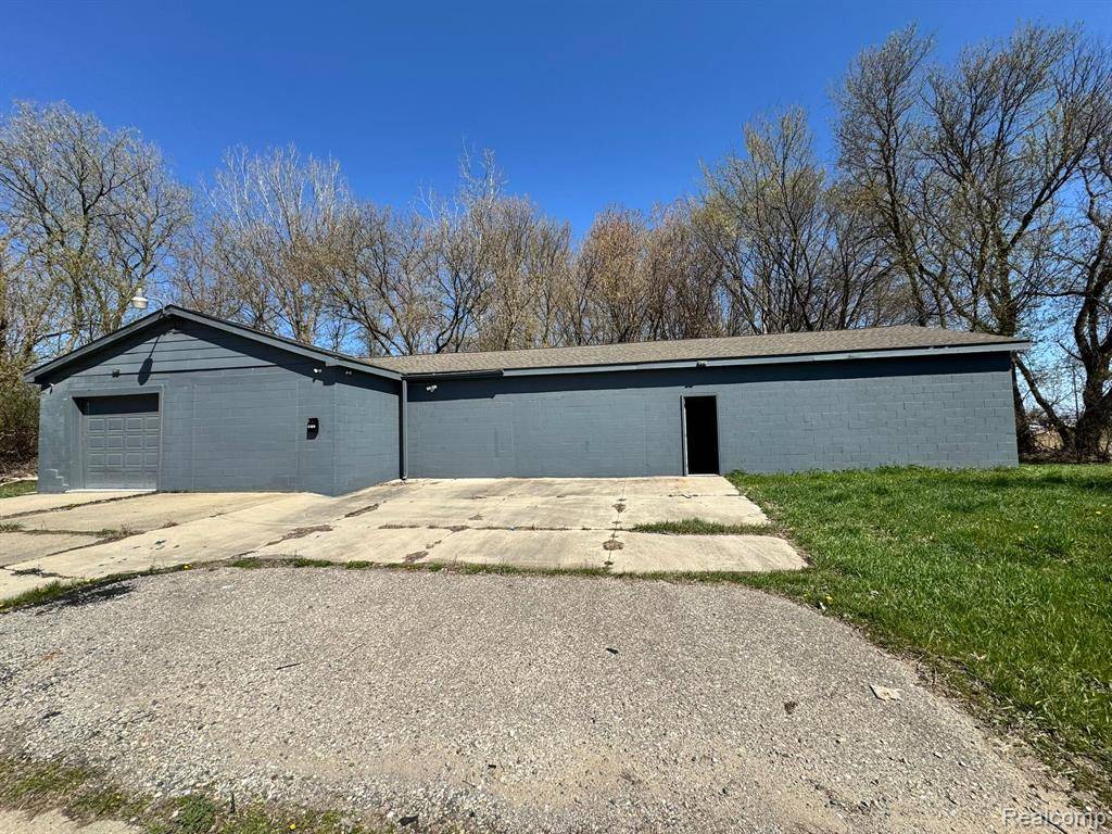 519 S Robinson, Charlotte, MI 48813