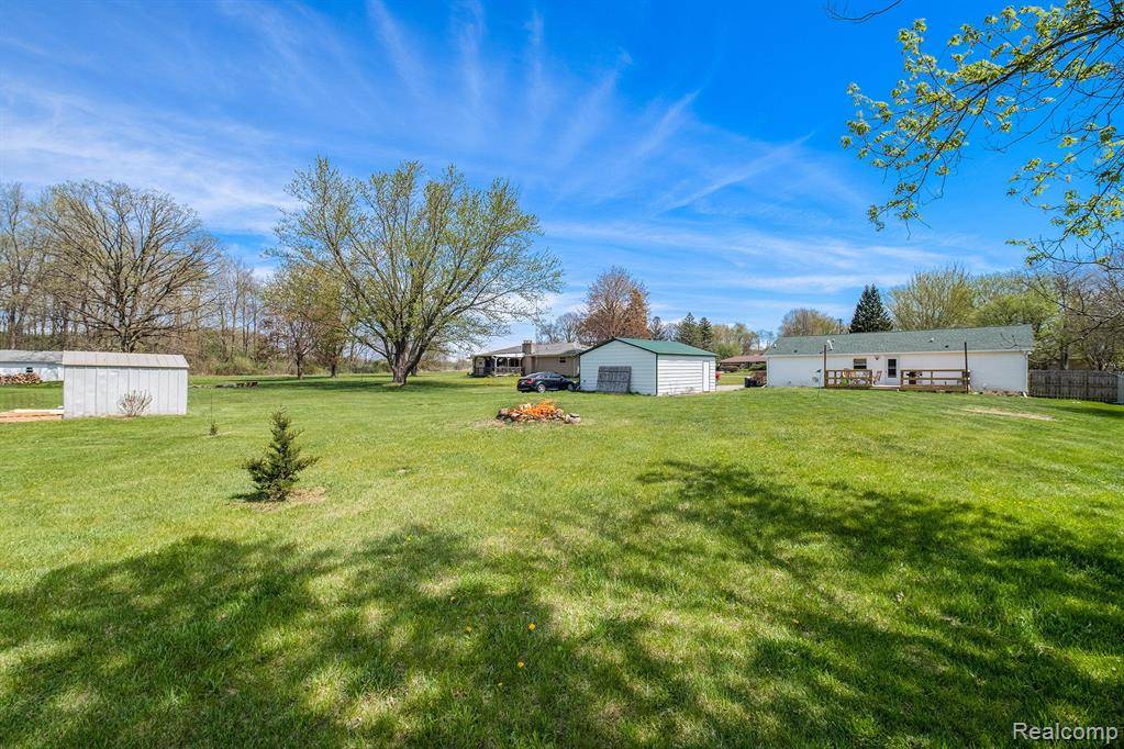Mount Morris, MI 48458 9732,8239 VANADIA Drive