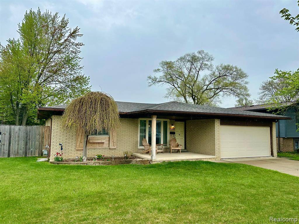 Canton, MI 48187 2144,44298 ARLINGTON Road