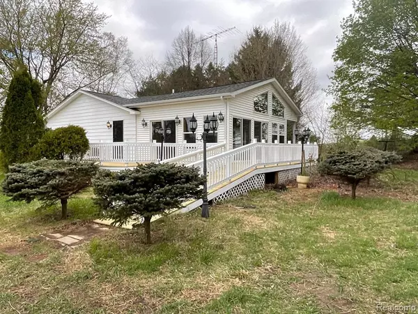 Otter Lake, MI 48464 9640,6354 CYCLONE Road