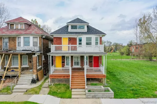 647 E BETHUNE Street, Detroit, MI 48202 2841