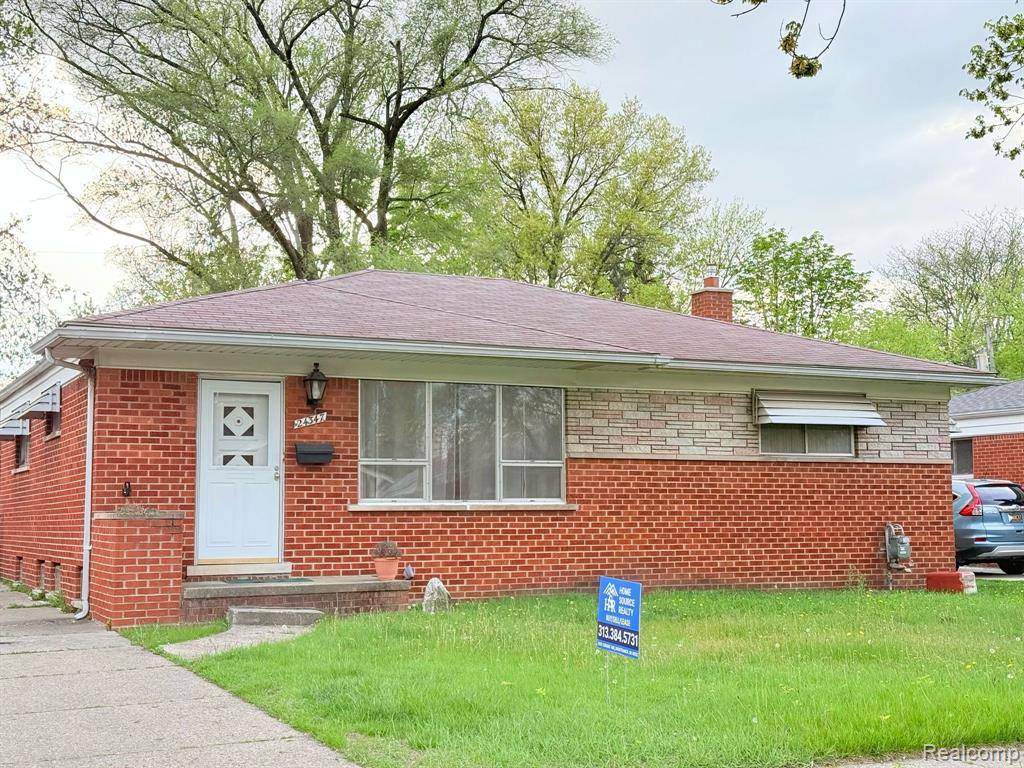 Warren, MI 48091 4470,24347 LORETTA Avenue
