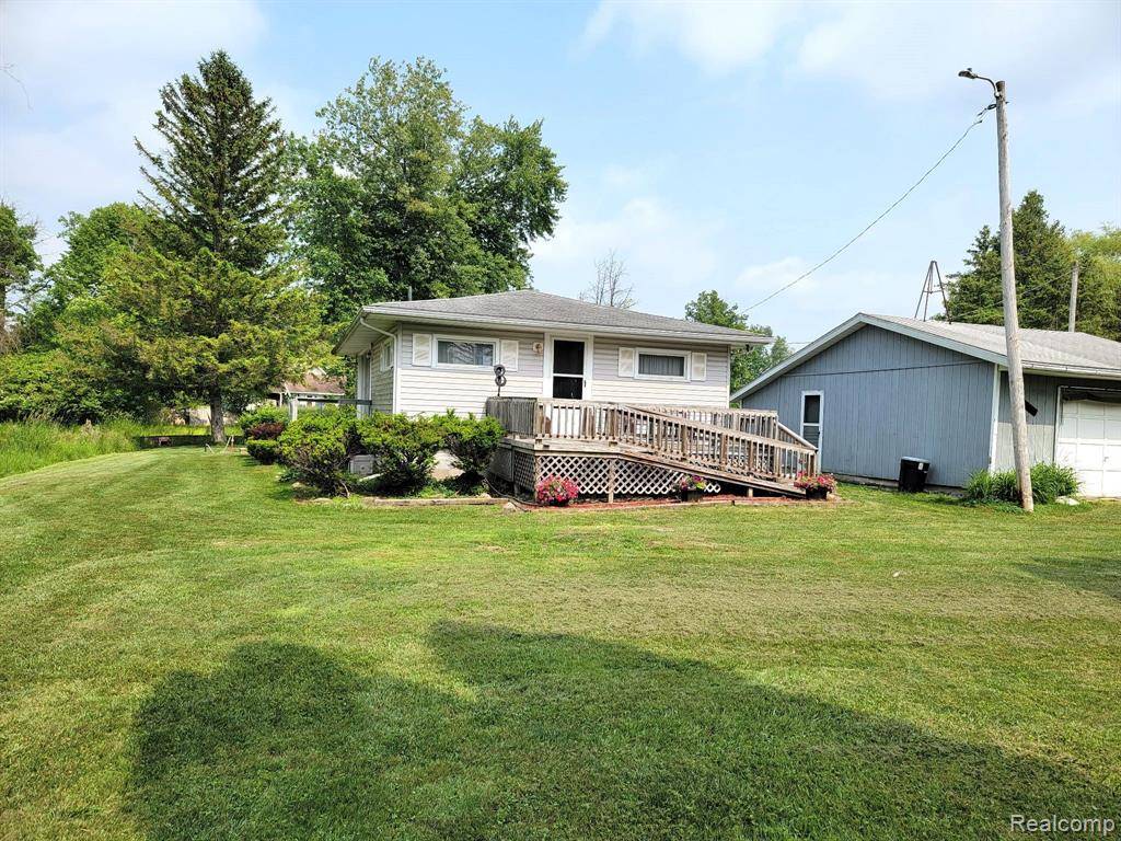 4521 ARDEN PARK Drive, Silverwood, MI 48760 9746