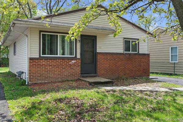 289 NEBRASKA Avenue, Pontiac, MI 48341 2851