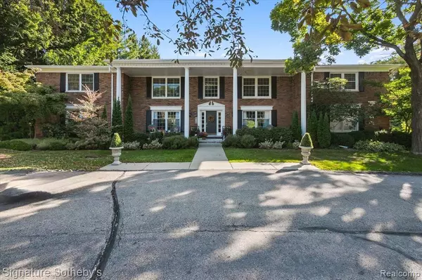 233 BARDEN Road, Bloomfield Hills, MI 48304 2709