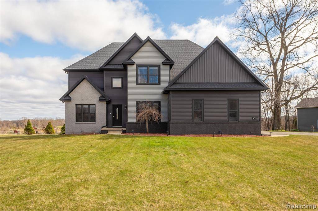 4025 PRAIRIE ROSE Drive, Howell, MI 48843 8054