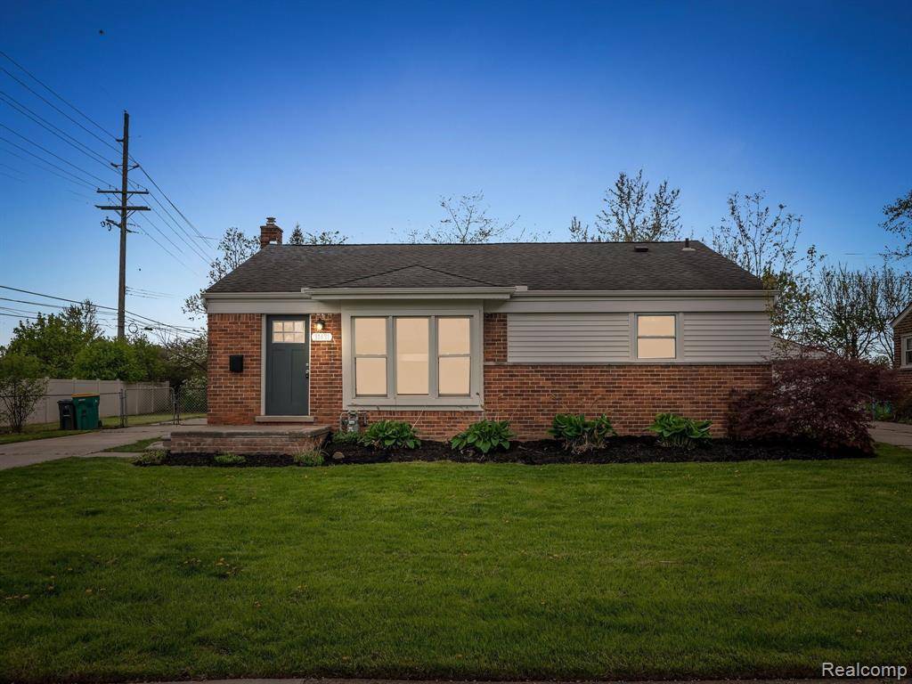 31431 LAMAR Drive, Farmington, MI 48336 2519