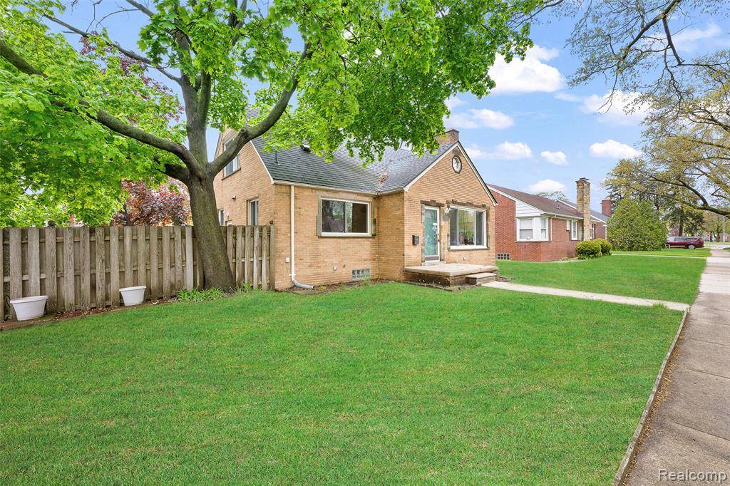 Dearborn, MI 48128 1354,18470 OUTER Drive