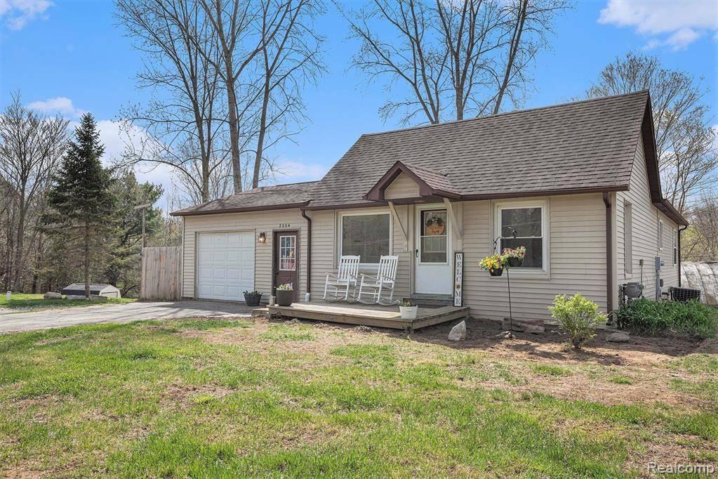 Caro, MI 48723 9369,2004 E DECKERVILLE Road