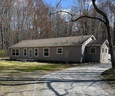 8144 E DECKER Road, Branch, MI 49402 9646
