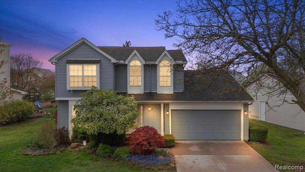 47235 SCARLET Drive, Novi, MI 48374