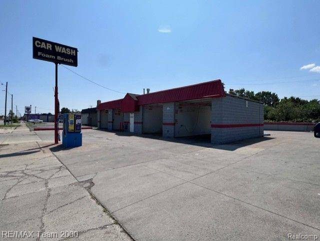 Detroit, MI 48228 3245,19639 W WARREN Avenue