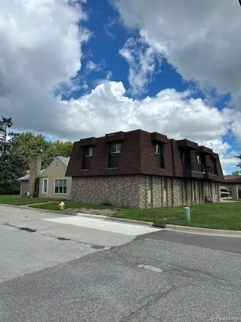 Monroe, MI 48161 3501,1724 S CUSTER Road