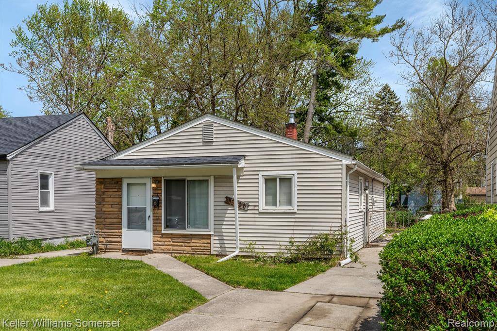 Redford, MI 48239 3602,15490 DIXIE