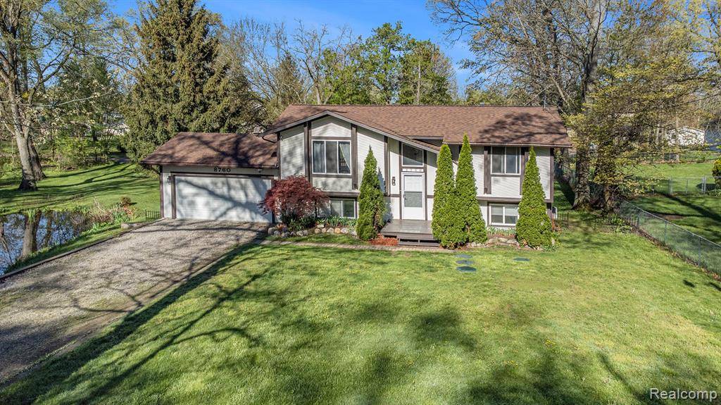 8760 COOLEY BEACH Drive, White Lake, MI 48386 4321