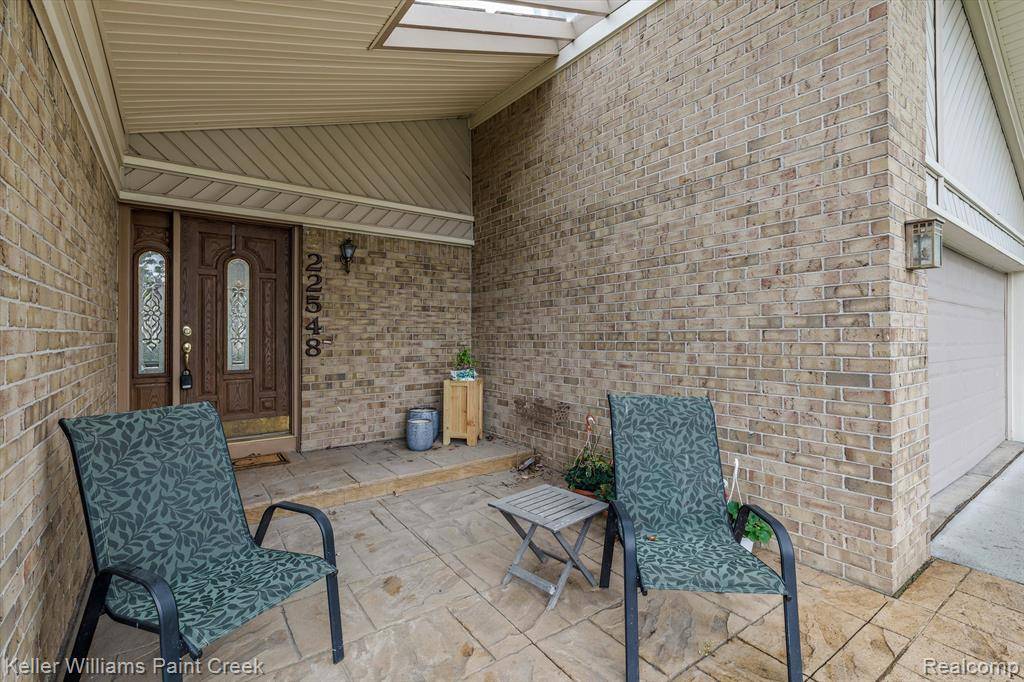 Novi, MI 48375 4414,22548 HEATHERWOODE