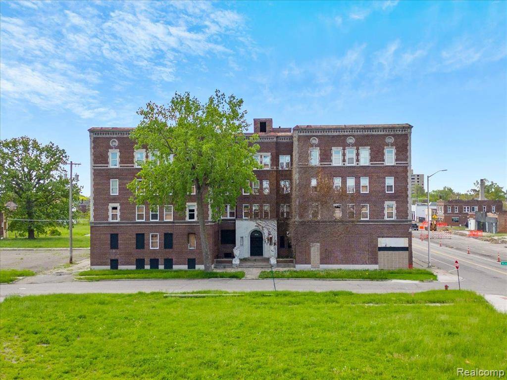 12170 DEXTER Avenue, Detroit, MI 48206 1012