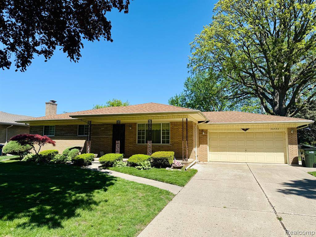 36432 Summerset Street, Sterling Heights, MI 48312 2752