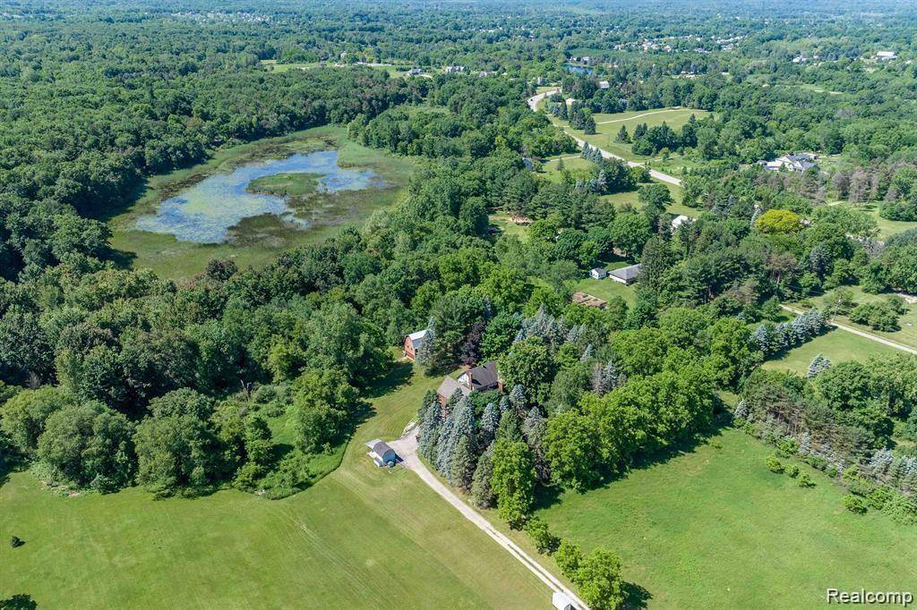 Oxford, MI 48371 4143,5500 SEYMOUR LAKE Road