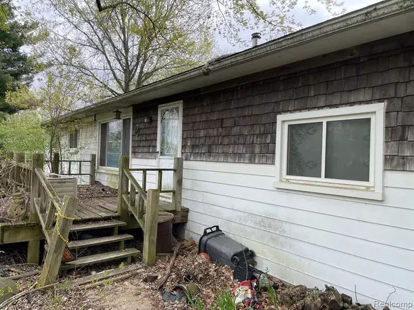 Clarkston, MI 48348 3100,9550 Colgate Avenue