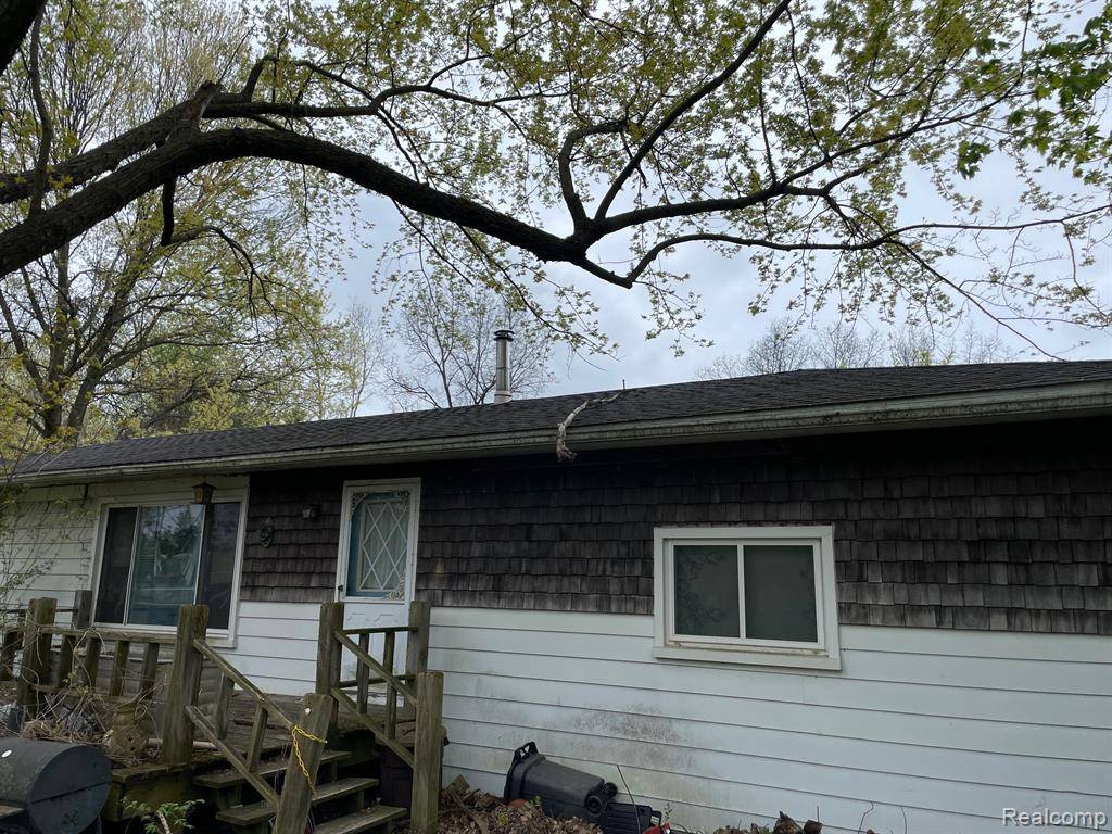 9550 Colgate Avenue, Clarkston, MI 48348 3100