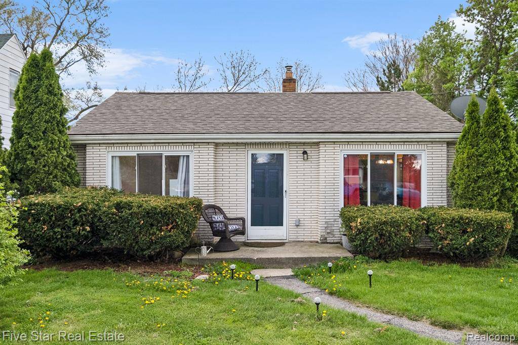 Flint, MI 48507 5529,1503 Mark Street