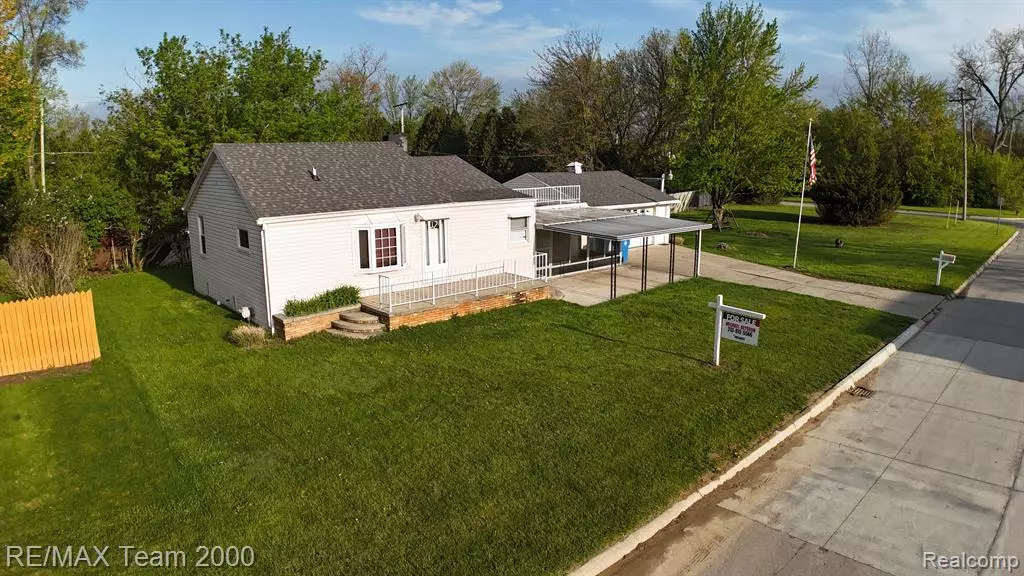 5526 SYLVIA Street, Dearborn Heights, MI 48125 1232