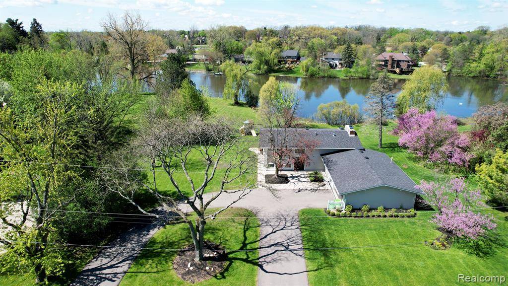 West Bloomfield, MI 48323,0 Wendell Rd