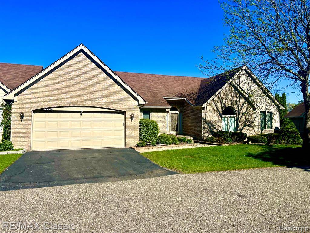 5379 FAIRWAY, West Bloomfield, MI 48323 3423