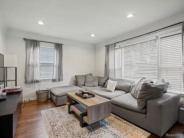 Royal Oak, MI 48073 4179,1927 ARDMORE Avenue