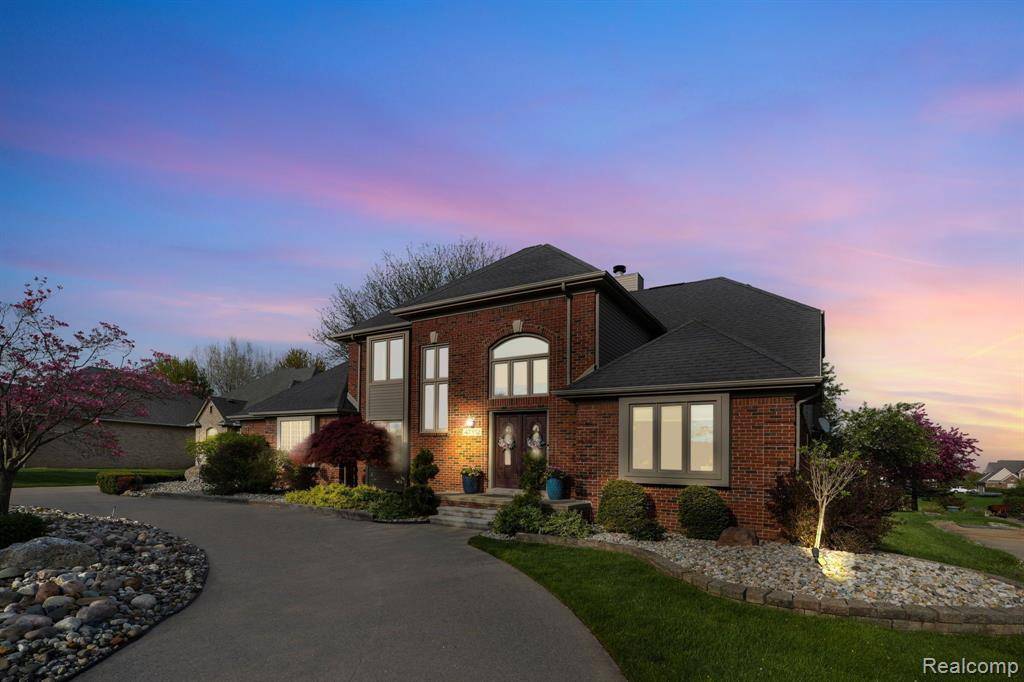 47352 DOVE Court, Shelby Twp, MI 48315 4834