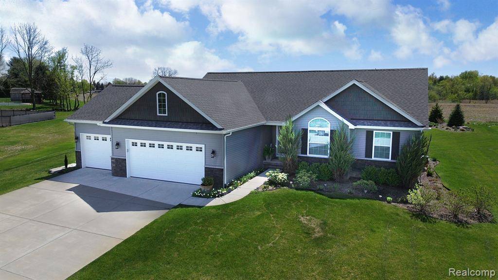 9466 HERITAGE, Goodrich, MI 48438 8896