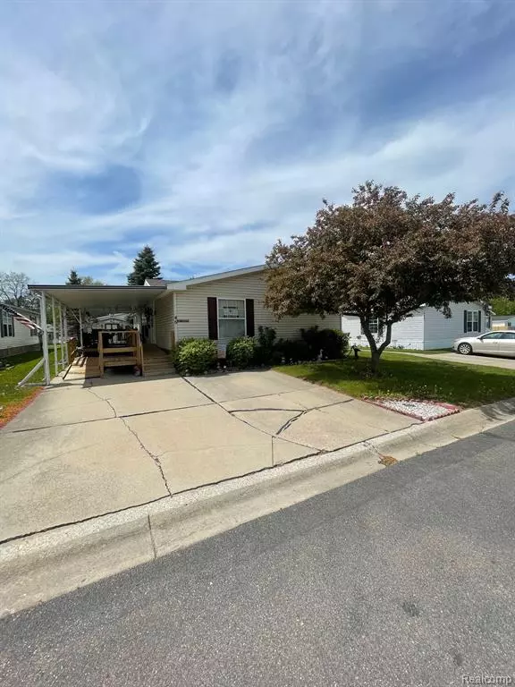 46 Bellwood, Swartz Creek, MI 48473