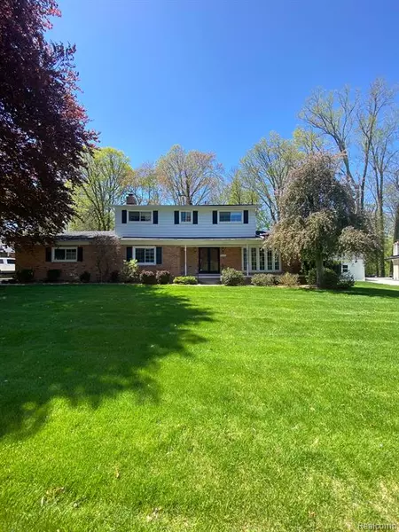 6643 GUILDFORD Drive, Shelby Twp, MI 48316 3331