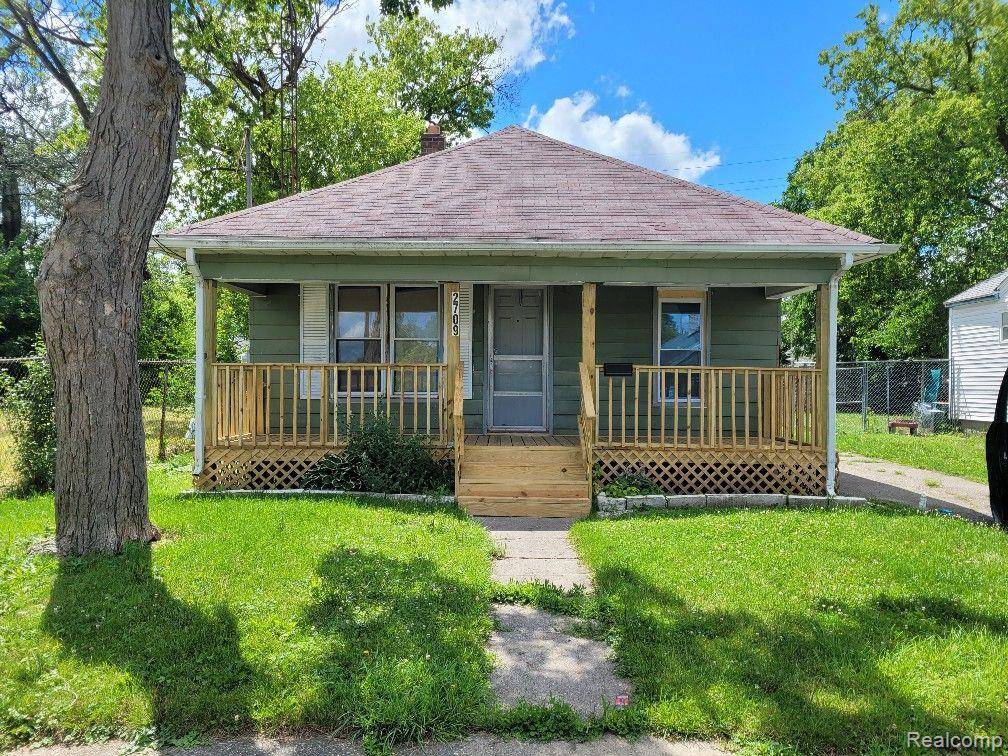 2709 SWAYZE Street, Flint, MI 48503 3356
