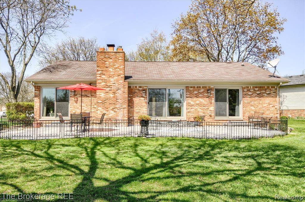 Livonia, MI 48154 1438,37551 SUNNYDALE Street