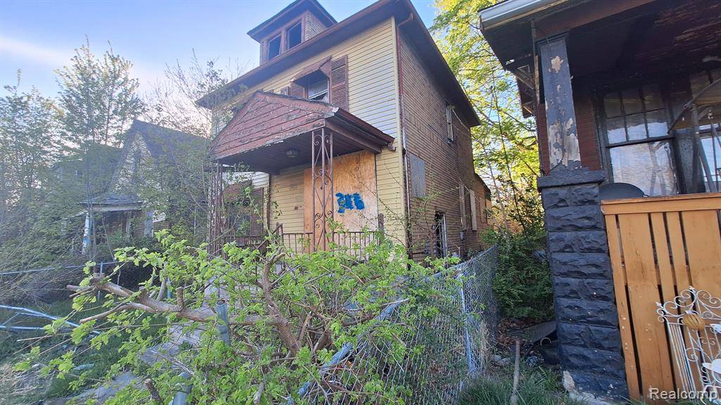 Highland Park, MI 48203 3409,352 HIGHLAND Street