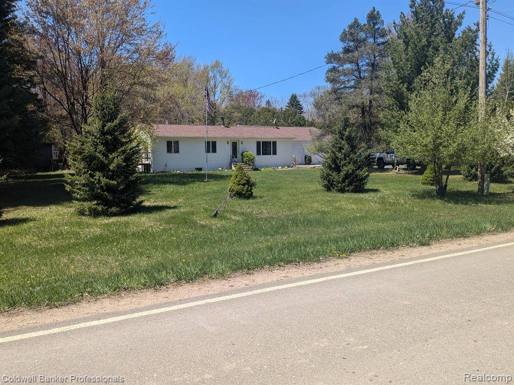 Bad Axe, MI 48413 9616,1941 N THOMAS Road