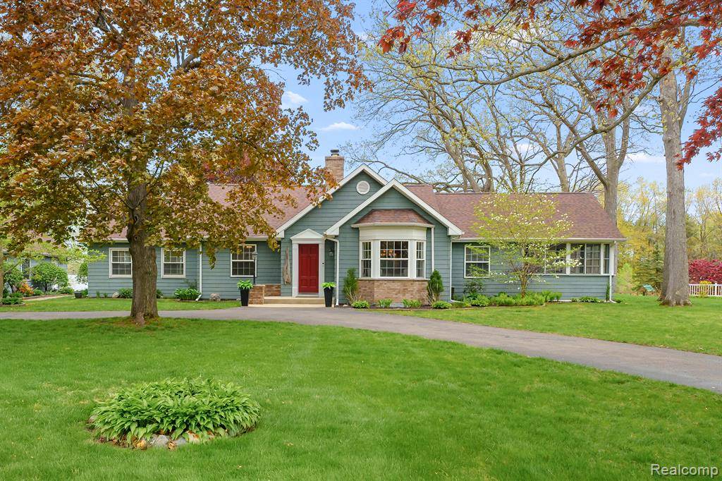 Decatur, MI 49045 8831,46132 86TH Avenue