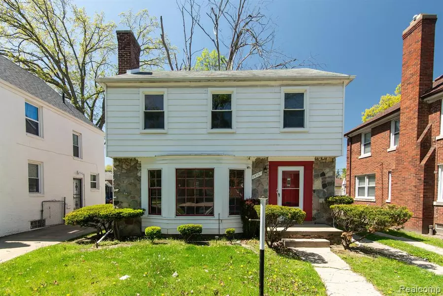 18707 SORRENTO Street, Detroit, MI 48235 1322