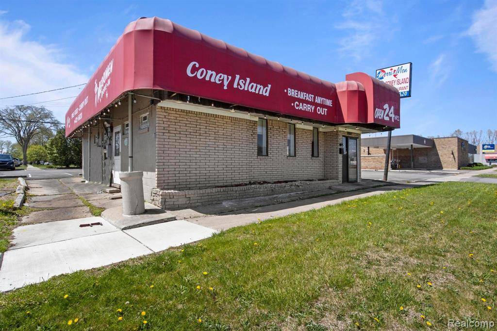Garden City, MI 48135 1961,7021 MERRIMAN Road