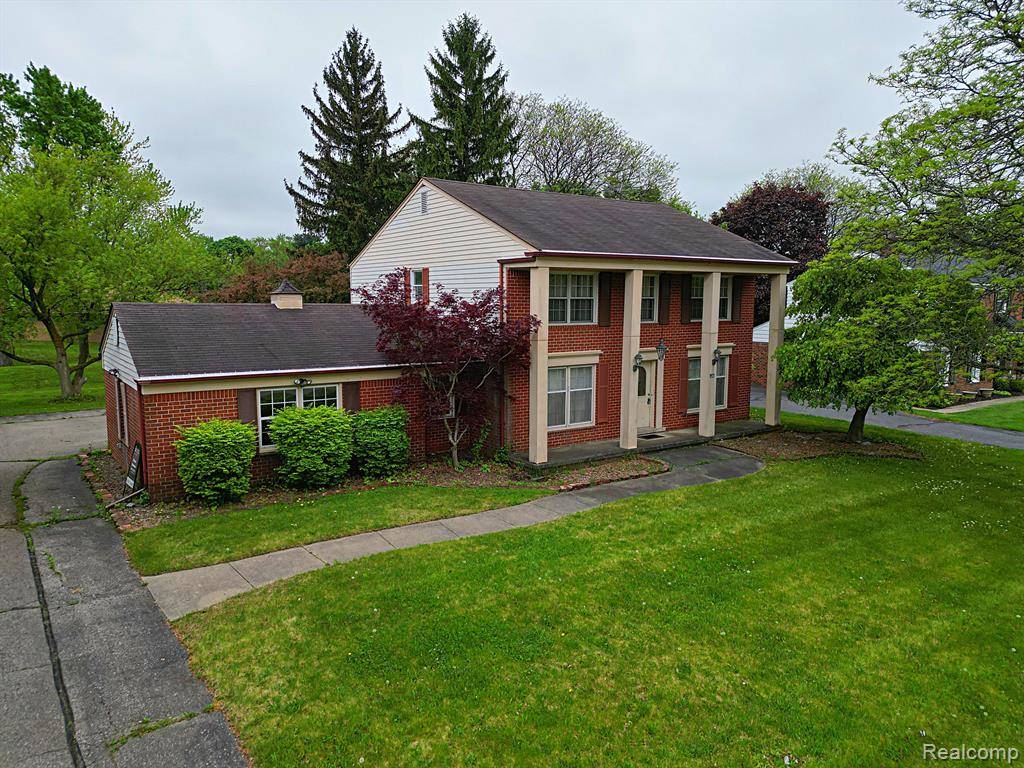 4003 OLD DOMINION Drive, West Bloomfield, MI 48323 2654
